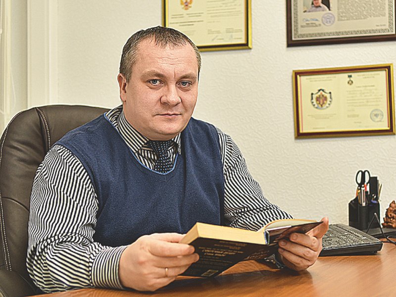Известные люди города рассказывают о книжных новинках, захвативших их умы