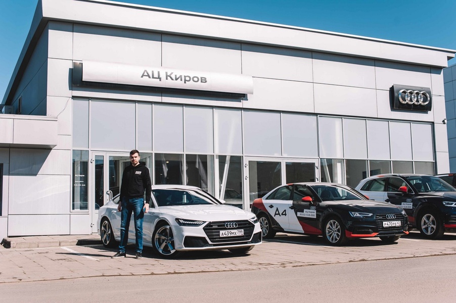 Новый Audi A7: безупречно броский