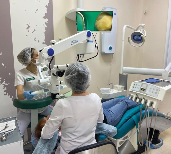 Лечим под увеличением