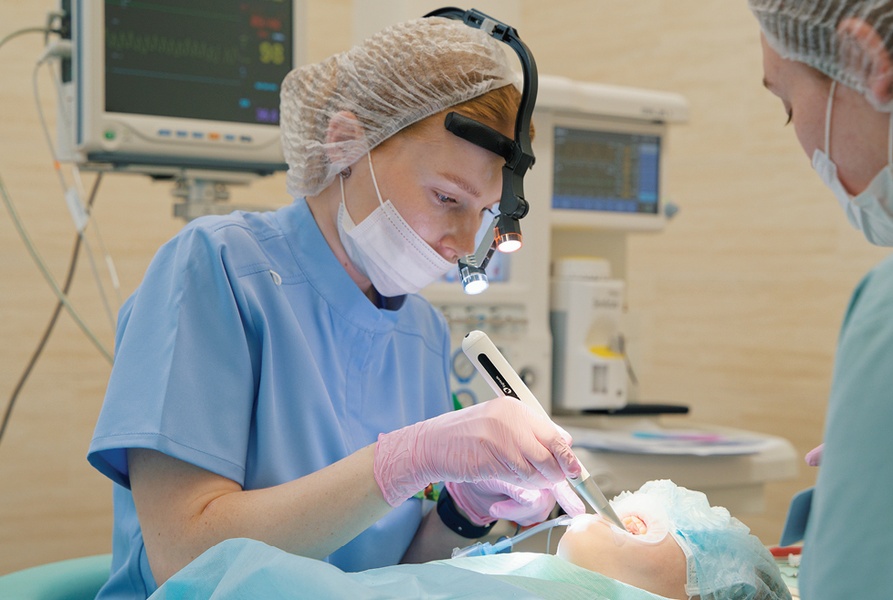 Лечение зубов у детей под наркозом —