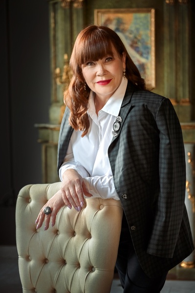 В каждом камне — история,  в каждом украшении — душа