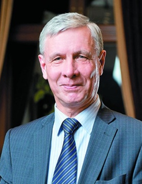 Василий Сураев