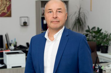 Почти четверть века качественно поставляем товары для офисов